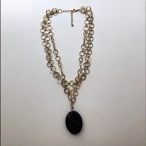 Black pendant choker